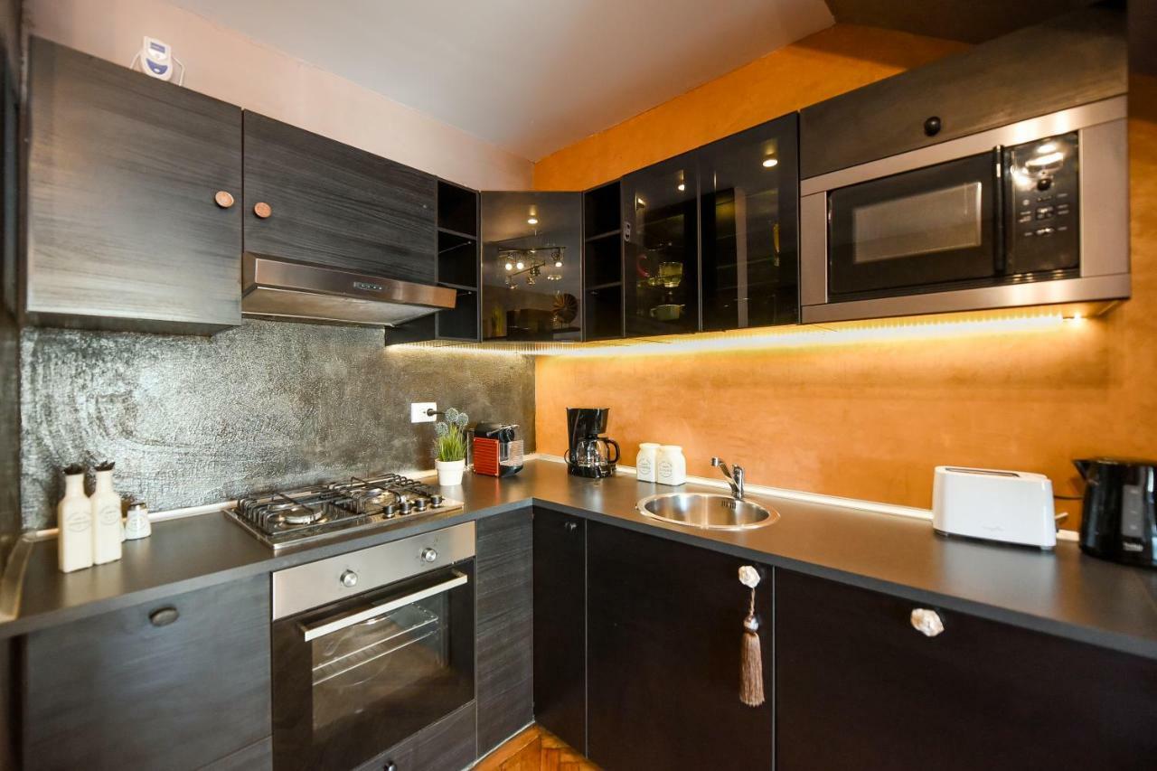 New - Elegant Duplex With Amazing View & Balcony - Homey Residence Bucareste Exterior foto
